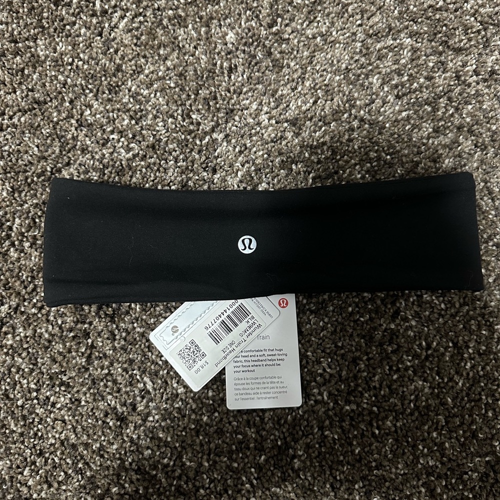 Lululemon wunder train headband